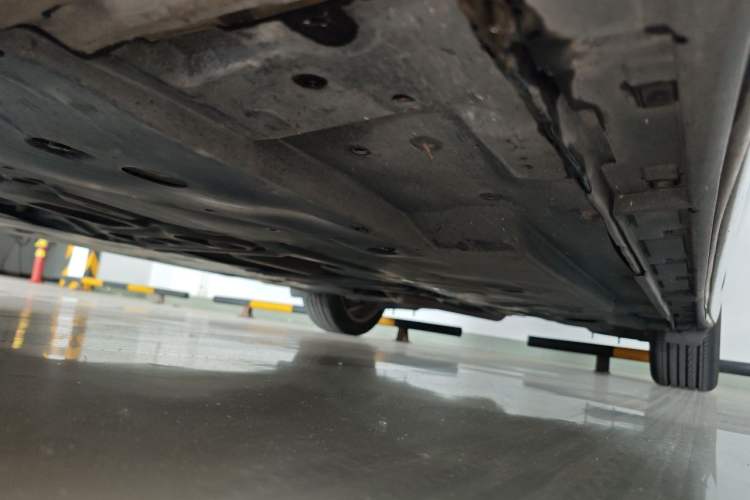Used Mazda 3 Axela 2014 Sedan 2.0L Automatic Flagship Model Chassis Front Left