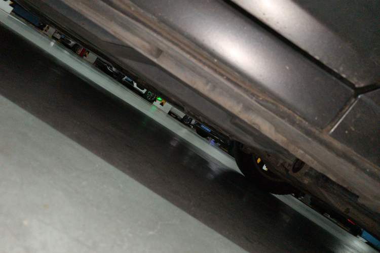 Used Mazda 3 Axela 2014 Sedan 1.5L Automatic Luxury Model Chassis Front Right