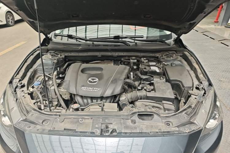 Used Mazda 3 Axela 2014 Sedan 1.5L Manual Comfort Model Engine Bay