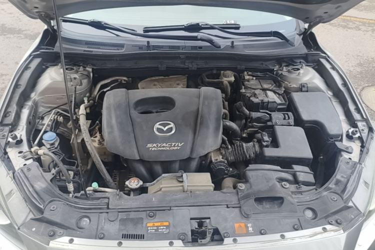 Used Mazda 3 Axela 2014 Sedan 1.5L Manual Comfort Model Engine Bay