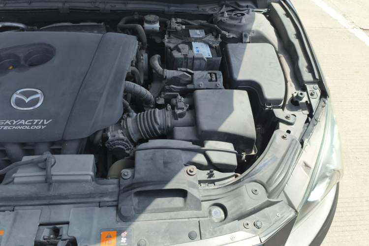 Used Mazda 3 Axela 2014 Sedan 2.0L Automatic Sport Model Engine Bay Left