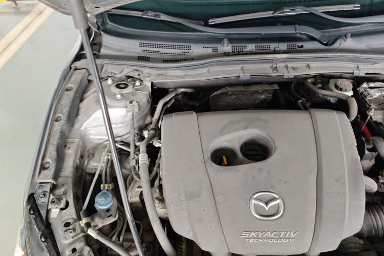 Used Mazda 3 Axela 2014 Sedan 2.0L Automatic Flagship Model Engine Bay Right