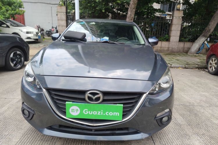 Used Mazda 3 Axela 2014 Sedan 2.0L Automatic Sport Model Exterior 1