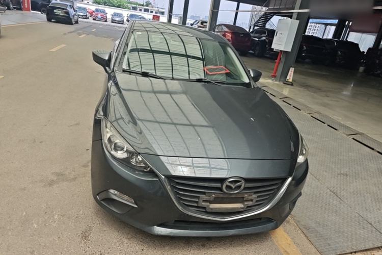 Used Mazda 3 Axela 2014 Sedan 1.5L Manual Comfort Model Front