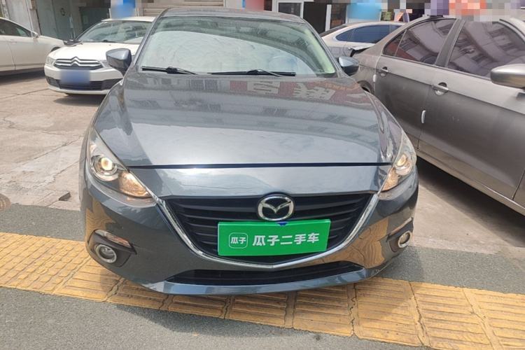Used Mazda 3 Axela 2014 Sedan 1.5L Manual Comfort Model Front