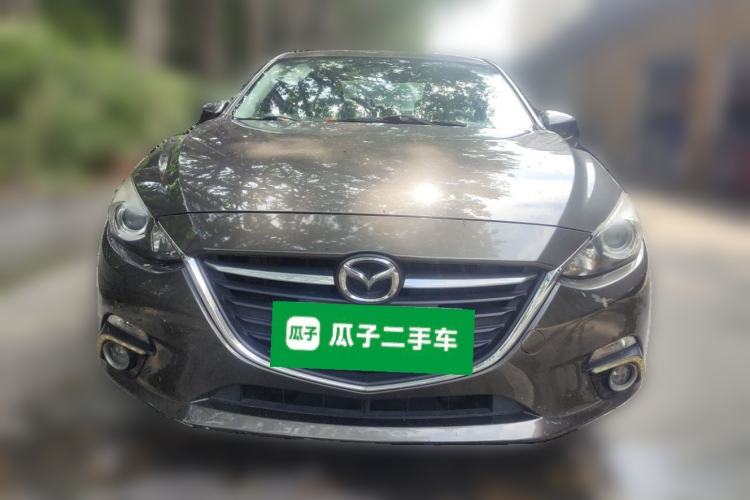 Used Mazda 3 Axela 2014 Sedan 1.5L Manual Comfort Model Front