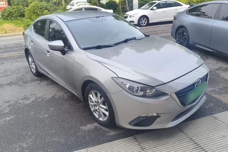 Used Mazda 3 Axela 2014 Sedan 1.5L Manual Comfort Model Front Right 45 Deg