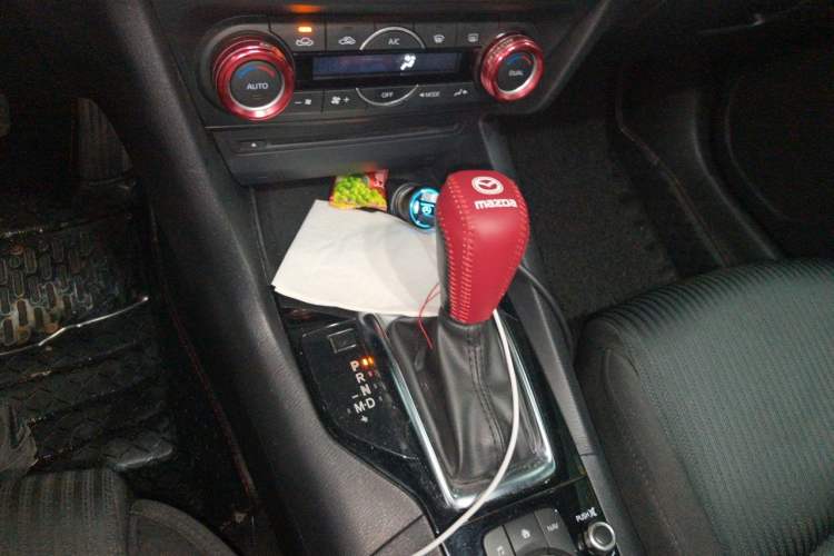 Used Mazda 3 Axela 2014 Sedan 1.5L Automatic Luxury Model Gear Lever