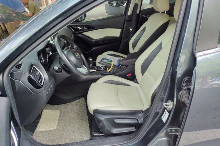 Used Mazda 3 Axela 2014 Sedan 2.0L Automatic Flagship Model Left Front Seat