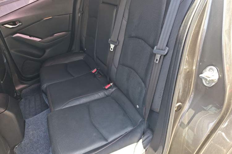 Used Mazda 3 Axela 2014 Hatchback 2.0L Automatic Flagship Model Left Rear Seat