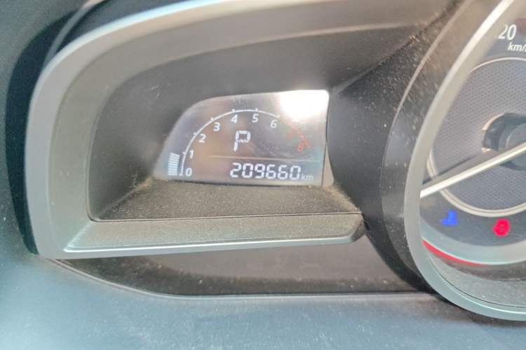 Used Mazda 3 Axela 2014 Sedan 1.5L Automatic Luxury Model Odometer Close Up