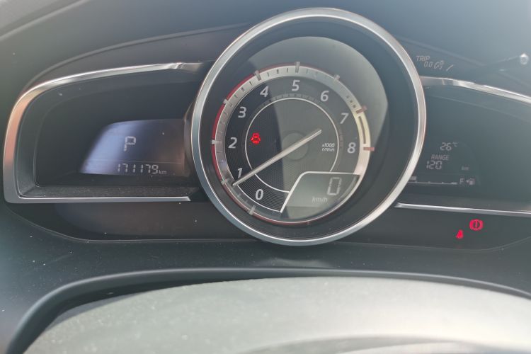 Used Mazda 3 Axela 2014 Sedan 2.0L Automatic Flagship Model Odometer Close Up