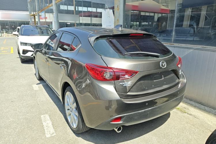 Used Mazda 3 Axela 2014 Hatchback 2.0L Automatic Flagship Model Rear Left 45 Deg