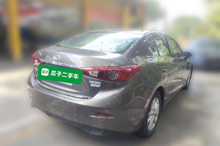Used Mazda 3 Axela 2014 Sedan 1.5L Manual Comfort Model Rear Right 45 Deg