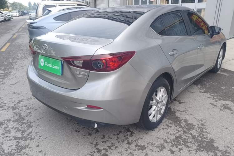 Used Mazda 3 Axela 2014 Sedan 1.5L Manual Comfort Model Rear Right 45 Deg