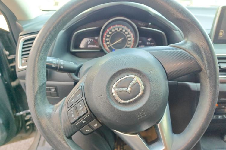Used Mazda 3 Axela 2014 Sedan 1.5L Automatic Luxury Model Steering Wheel