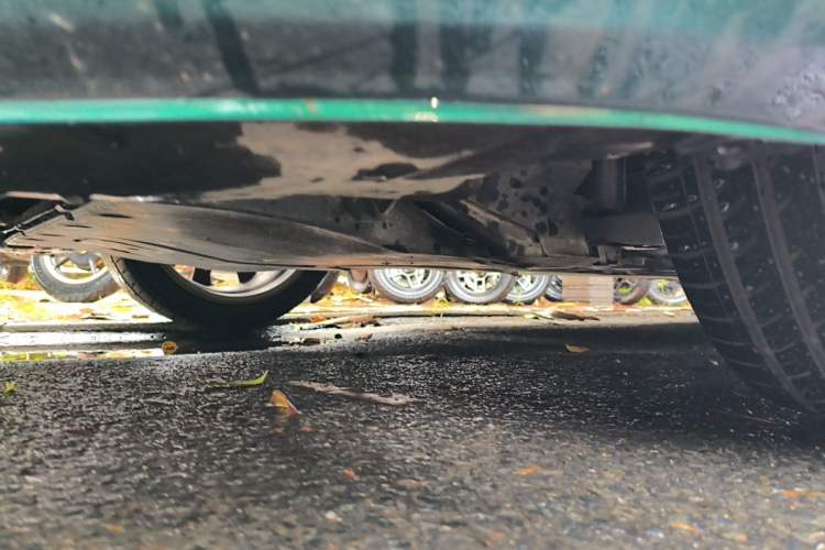 Used Mazda 3 Axela 2014 Sedan 2.0L Automatic Sport Model Chassis Front Left