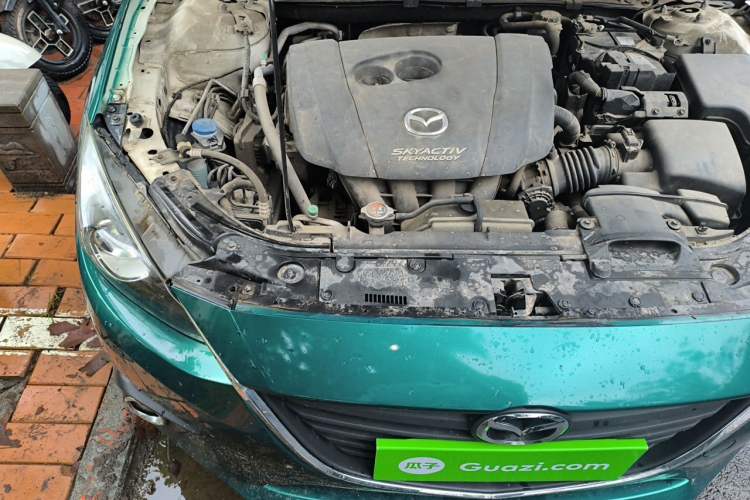 Used Mazda 3 Axela 2014 Sedan 2.0L Automatic Sport Model Engine Bay Right