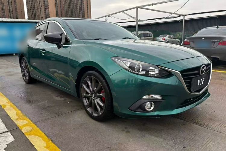 Used Mazda 3 Axela 2014 Sedan 2.0L Automatic Sport Model Exterior 2