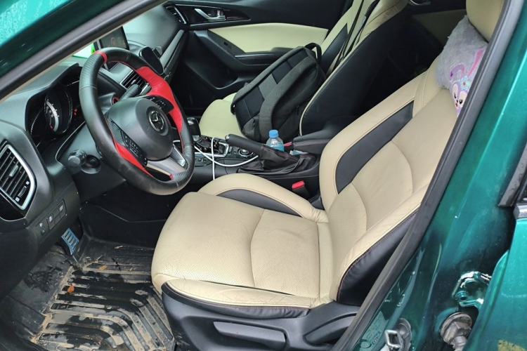 Used Mazda 3 Axela 2014 Sedan 2.0L Automatic Sport Model Left Front Seat
