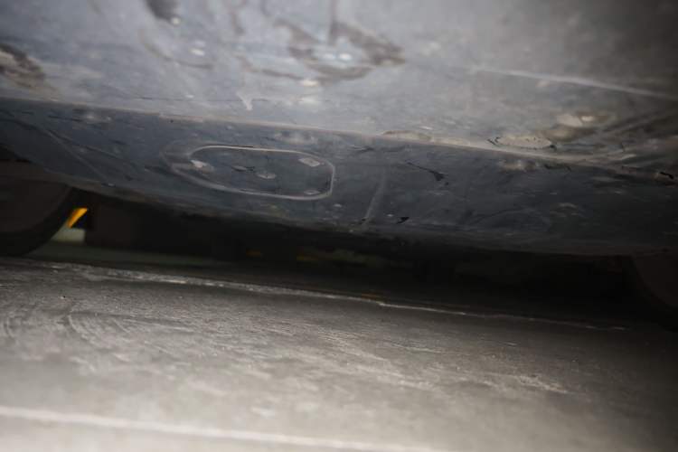 Used Mazda 3 Axela 2014 Hatchback 2.0L Automatic Sport Model Chassis Front