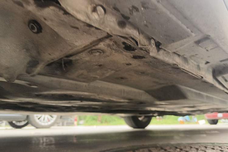 Used Mazda 3 Axela 2014 Sedan 1.5L Automatic Comfort Model Chassis Front Left