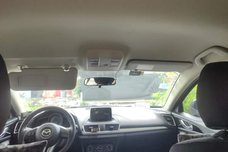 Used Mazda 3 Axela 2014 Sedan 1.5L Manual Comfort Model Headliner