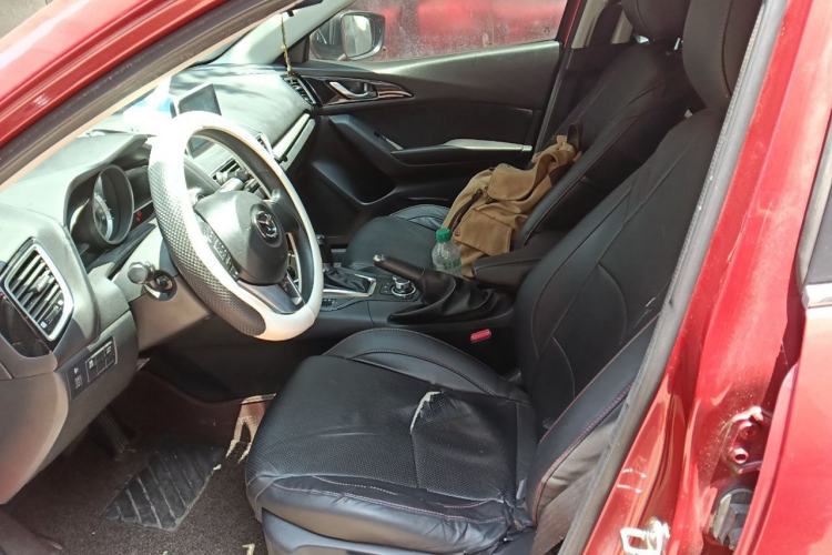 Used Mazda 3 Axela 2014 Sedan 1.5L Automatic Comfort Model Left Front Seat
