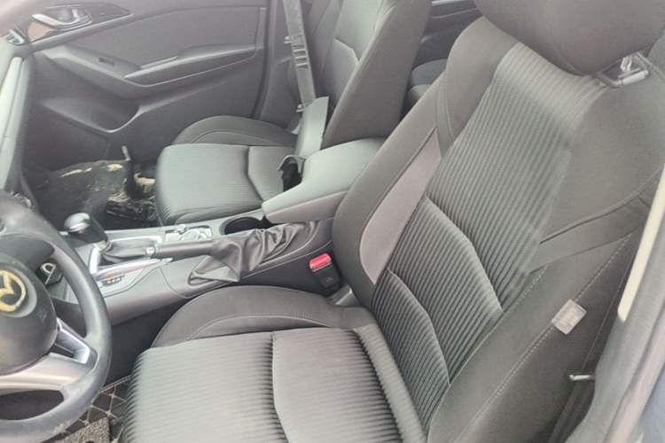 Used Mazda 3 Axela 2014 Sedan 1.5L Automatic Comfort Model Left Front Seat