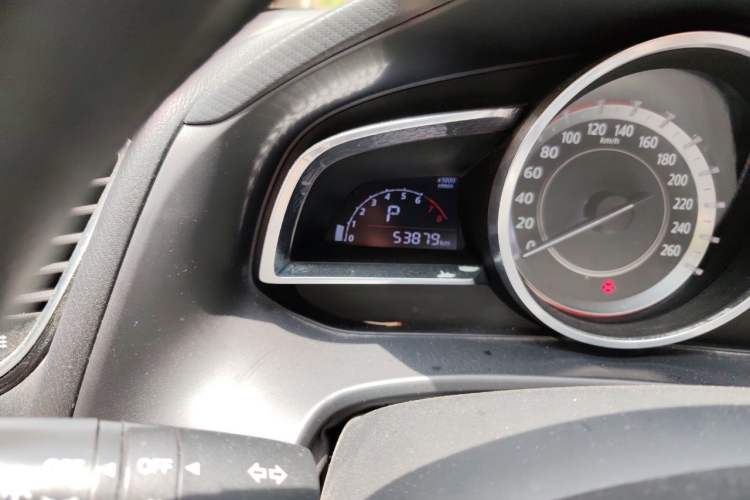 Used Mazda 3 Axela 2014 Sedan 1.5L Automatic Comfort Model Odometer Close Up
