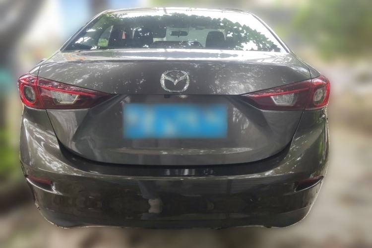 Used Mazda 3 Axela 2014 Sedan 1.5L Manual Comfort Model Rear