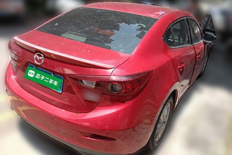 Used Mazda 3 Axela 2014 Sedan 1.5L Automatic Comfort Model Rear Right 45 Deg