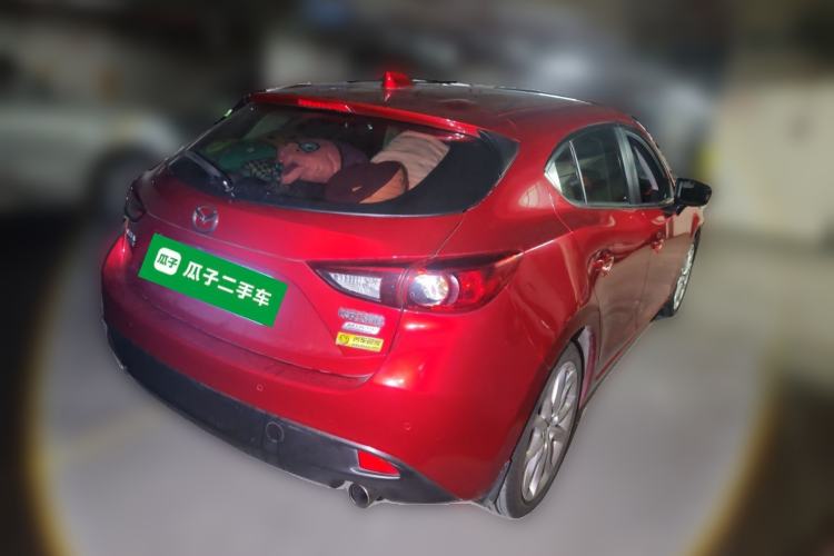 Used Mazda 3 Axela 2014 Hatchback 2.0L Automatic Sport Model Rear Right 45 Deg
