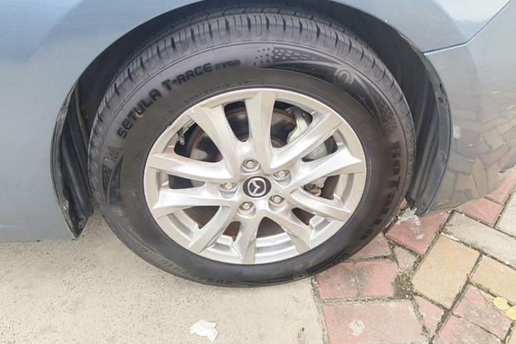 Used Mazda 3 Axela 2014 Sedan 1.5L Automatic Comfort Model Right Front Wheel Hub
