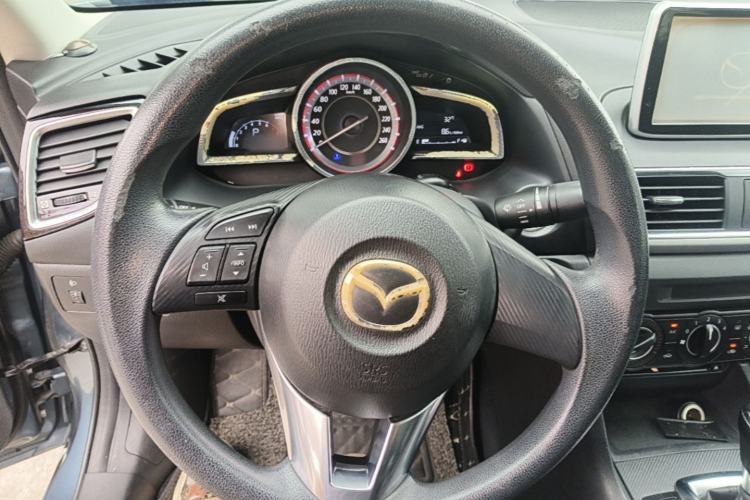 Used Mazda 3 Axela 2014 Sedan 1.5L Automatic Comfort Model Steering Wheel