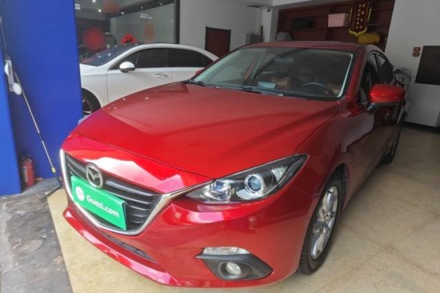 Mazda 3 Axela 2014 Sedan 1.5L Automatic Luxury Model usado