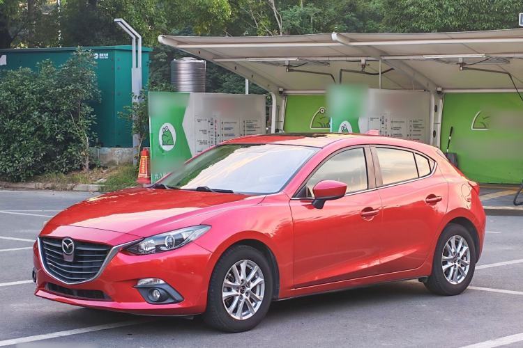 Used Mazda 3 Axela 2014 Hatchback 1.5L Automatic Luxury Model Guazi used car, China used car export, Used car for sale, Used cars, Cheapest cars for sale
