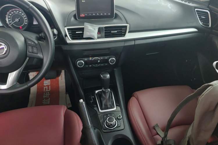 Used Mazda 3 Axela 2014 Sedan 2.0L Automatic Sport Model Audio And AC Panel