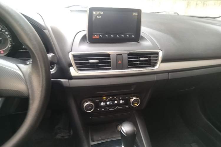 Used Mazda 3 Axela 2014 Sedan 1.5L Automatic Luxury Model Audio And AC Panel