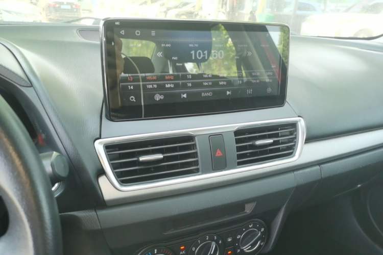 Used Mazda 3 Axela 2014 Sedan 1.5L Manual Comfort Model Audio And AC Panel