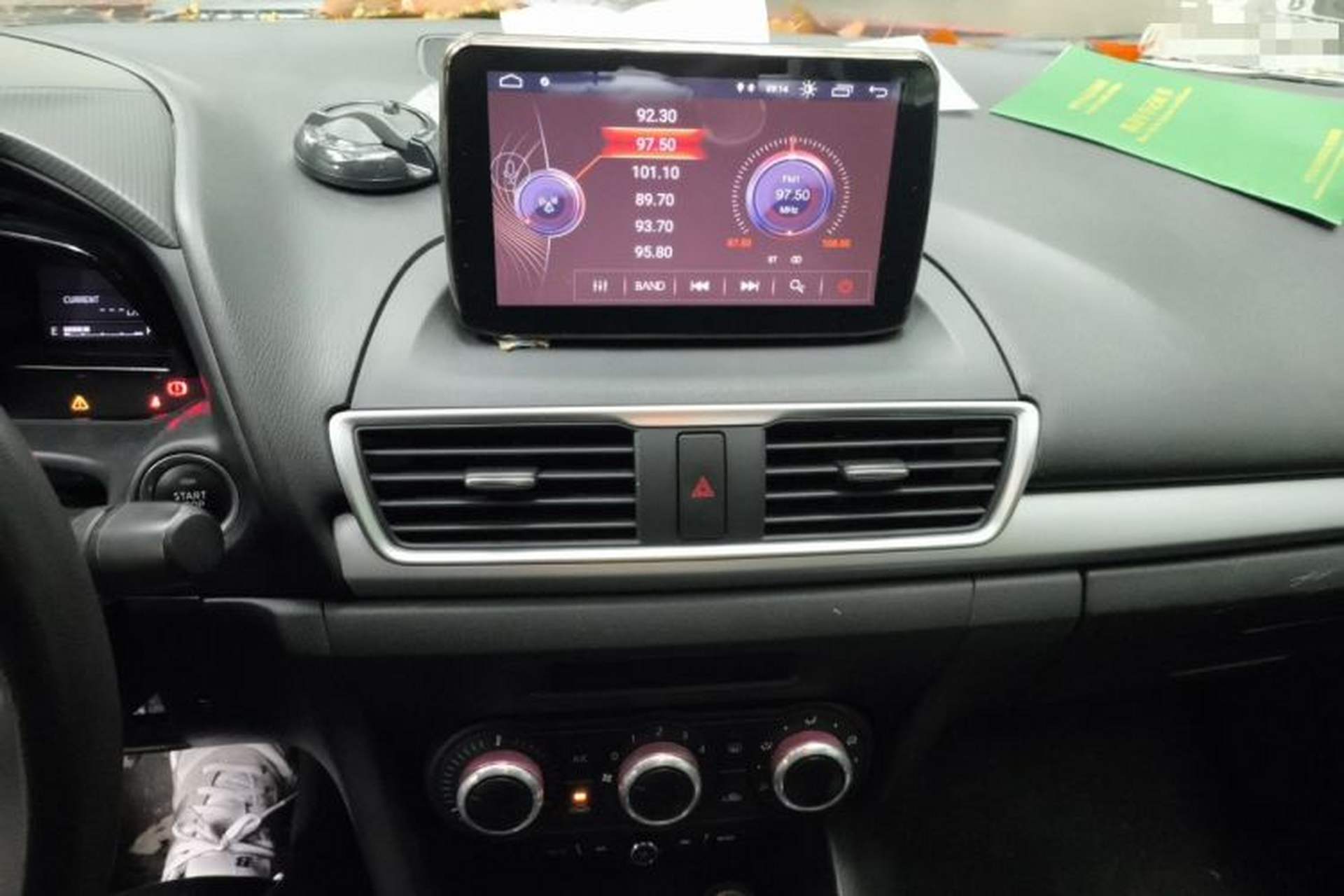 Used Mazda 3 Axela 2014 Sedan 1.5L Manual Comfort Model Audio And AC Panel