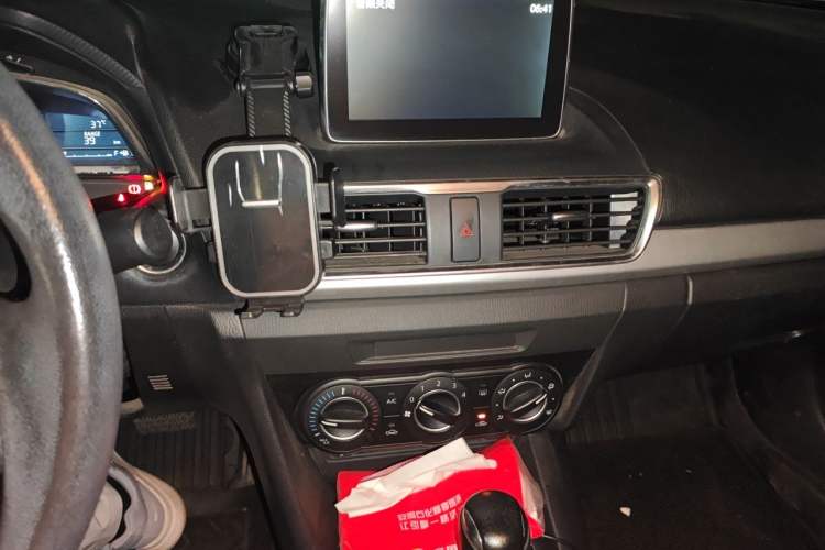 Used Mazda 3 Axela 2014 Sedan 1.5L Automatic Comfort Model Audio And AC Panel