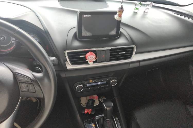 Used Mazda 3 Axela 2014 Sedan 2.0L Automatic Sport Model Audio And AC Panel