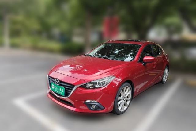 Ojetý Mazda 3 Axela 2014 Hatchback 2.0L Automatic Sport Model
