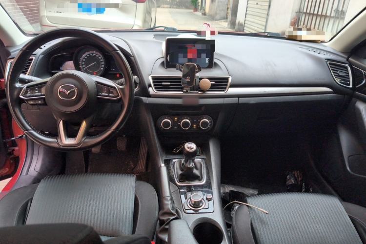 Used Mazda 3 Axela 2014 Hatchback 1.5L Manual Comfort Model Center Console