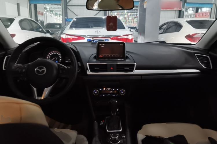 Used Mazda 3 Axela 2014 Sedan 2.0L Automatic Sport Model Center Console