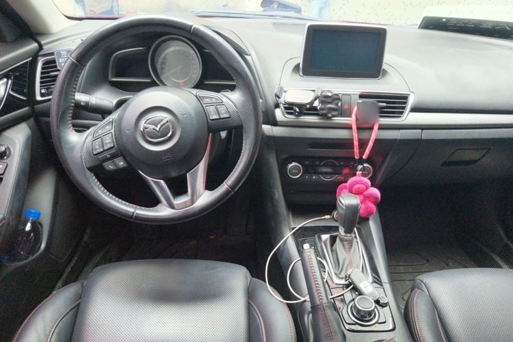 Used Mazda 3 Axela 2014 Hatchback 1.5L Automatic Prestige Model Center Console