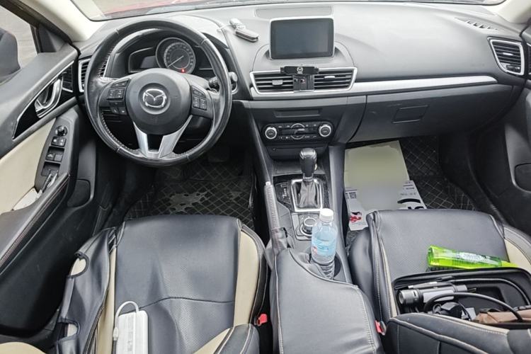 Used Mazda 3 Axela 2014 Sedan 2.0L Automatic Sport Model Center Console