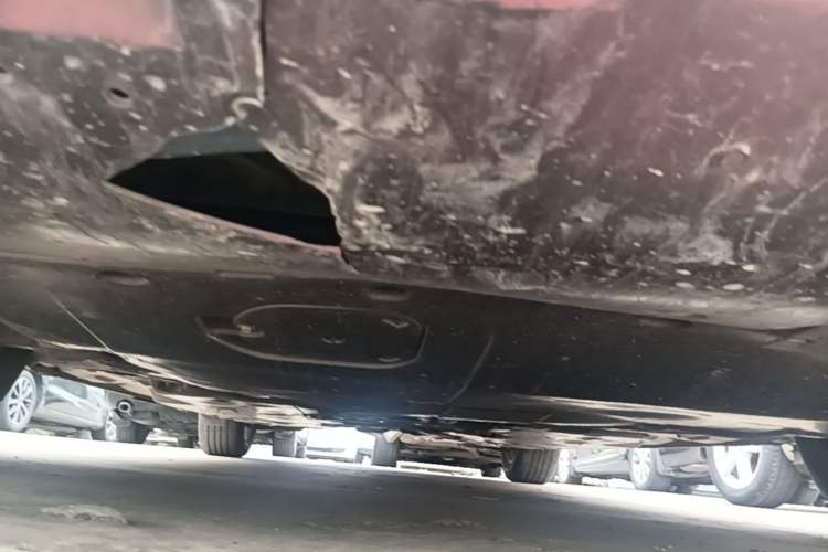 Used Mazda 3 Axela 2014 Sedan 1.5L Automatic Comfort Model Chassis Front
