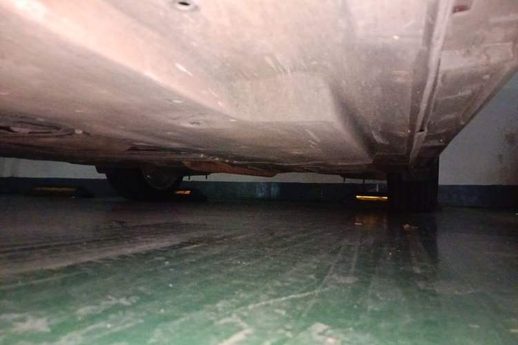 Used Mazda 3 Axela 2014 Sedan 2.0L Automatic Sport Model Chassis Front Left